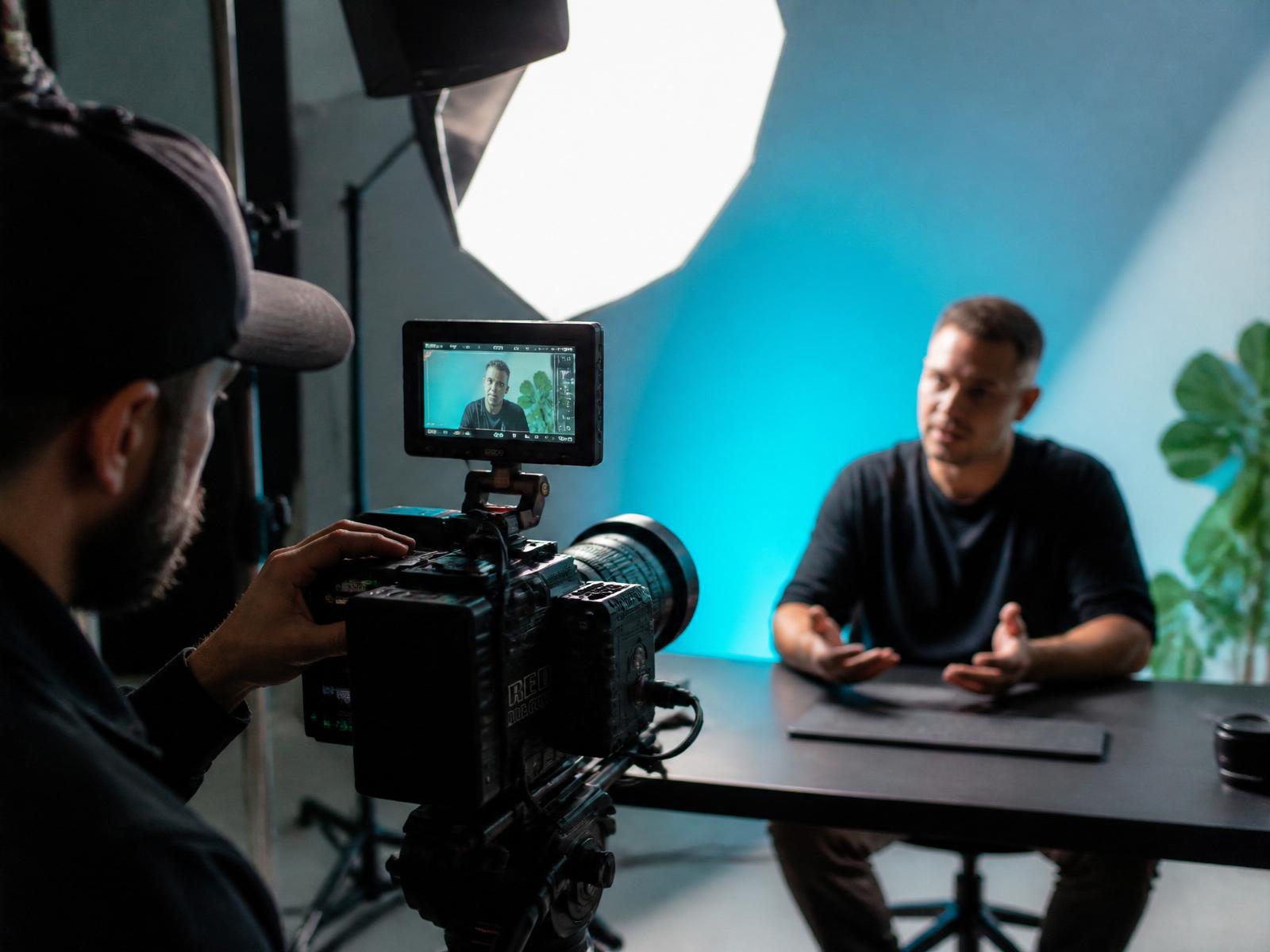 Behind the scenes at a Marketing Magnet Media shoot